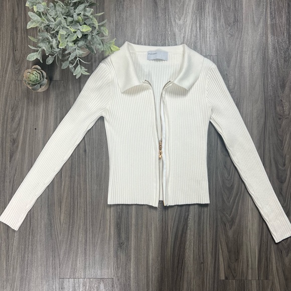 Style Addict Double Zip White Knit Sweater - Picture 12 of 13